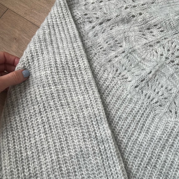 RW&CO Small light Grey sweater - Picture 4 of 5